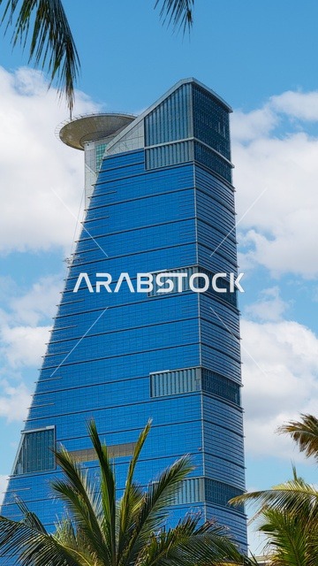 برج جدة بالمملكة العربية السعودية، الواجهه البحرية، الاشجار والنباتات الخضراء، كورنيش جدة، معالم جدة المشهورة، السياحة في السعودية