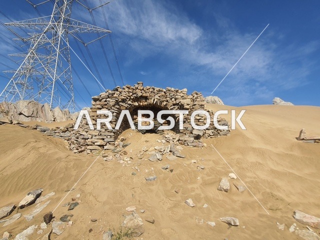 مناطق البادية والبيئة الصحراوية، المناظر الطبيعية في صحراء جدة في المملكة العربية السعودية، التلال والكثبان الرملية الناعمة، أماكن ومعالم سياحية