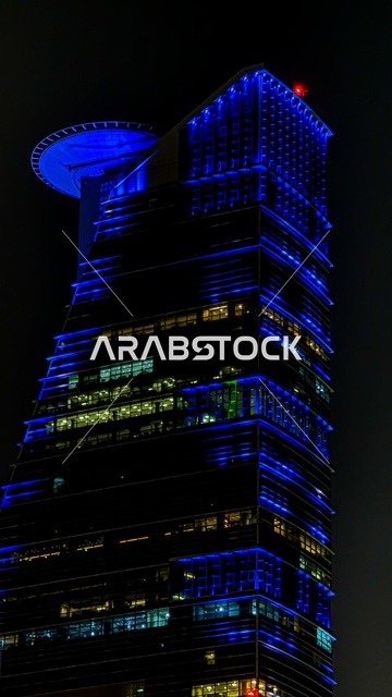 برج جدة بالمملكة العربية السعودية، الواجهه البحرية، الاشجار والنباتات الخضراء، كورنيش جدة، معالم جدة المشهورة، السياحة في السعودية