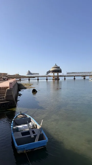 المدن الساحلية في المملكة العربية السعودية, الأمواج الهادئة لبحر مدينة ضباء ,اماكن ومعالم سياحية مشهورة, المياه الزرقاء الصافية, الاستمتاع في المناظر الطبيعيه, خلفية الطبيعه