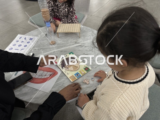 أنشطة معرفية وورش عمل تعليمية، يوم التعليم العالمي في مكتبة الثقافة، مكتبة الدمام العامة، المملكة العربية السعودية، يوم 30  من يناير 2026 ،فعالية تعليمية وثقافية تسلط الضوء على أهمية التعليم ودوره في بناء المجتمعات،مشاركات طلابية وحوار تفاعلي، بيئة ثقافية ملهمة تحتفي بالعلم والمعرفة وتدعم التعلم المستدام.