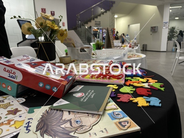 أنشطة معرفية وورش عمل تعليمية، يوم التعليم العالمي في مكتبة الثقافة، مكتبة الدمام العامة، المملكة العربية السعودية، يوم 30 من يناير 2026 ،فعالية تعليمية وثقافية تسلط الضوء على أهمية التعليم ودوره في بناء المجتمعات، مشاركات طلابية وحوار تفاعلي، بيئة ثقافية ملهمة تحتفي بالعلم والمعرفة وتدعم التعلم المستدام.