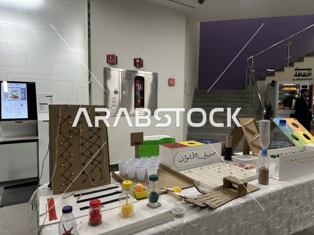 ورش تعليمية تفاعلية، يوم التعليم العالمي في مكتبة الثقافة، مكتبة الدمام العامة، المملكة العربية السعودية، يوم 30 من يناير 2026 ،فعالية تعليمية وثقافية تسلط الضوء على أهمية التعليم ودوره في بناء المجتمعات، مشاركات طلابية وحوار تفاعلي، بيئة ثقافية ملهمة تحتفي بالعلم والمعرفة وتدعم التعلم المستدام.