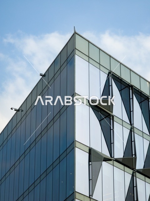 مركز اعمال ومكاتب متطور فى دبي، أفق مدينة دبي, النهضة الاقتصادية والتطور العمراني لأبراج وناطحات السحاب في الامارات العربية المتحدة، الفن الهندسي المعماري على الطراز الحديث