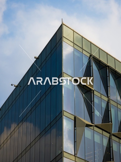 مركز اعمال ومكاتب متطور فى دبي، أفق مدينة دبي, النهضة الاقتصادية والتطور العمراني لأبراج وناطحات السحاب في الامارات العربية المتحدة، الفن الهندسي المعماري على الطراز الحديث