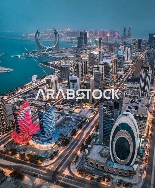 تصوير درون جوي لمدينة لوسيل القطرية ، الفن الهندسي المعماري للمنشآت وناطحات السحاب في مدينة الدوحة، الواجهة البحرية في دولة قطر في النهار، أماكن سياحية ساحلية