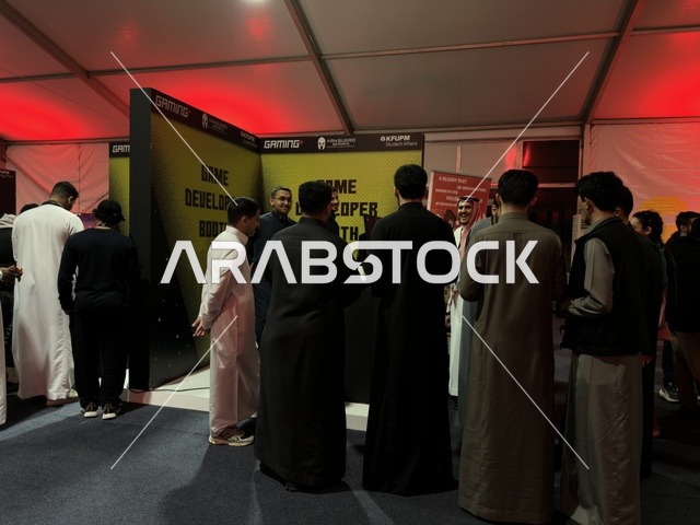 تجربة ترفيهية رقمية مخصصة لعشّاق الألعاب الإلكترونية،  فعالية جيمينق بلس (+) في جامعة الملك فهد للبترول والمعادن بالظهران، المنطقة الشرقية، المملكة العربية السعودية، يوم 28 من يناير 2026، مسابقات وتحديات ألعاب، أجهزة وتقنيات حديثة، مشاركة شبابية واسعة، أجواء حماسية تجمع بين الترفيه والتقنية.