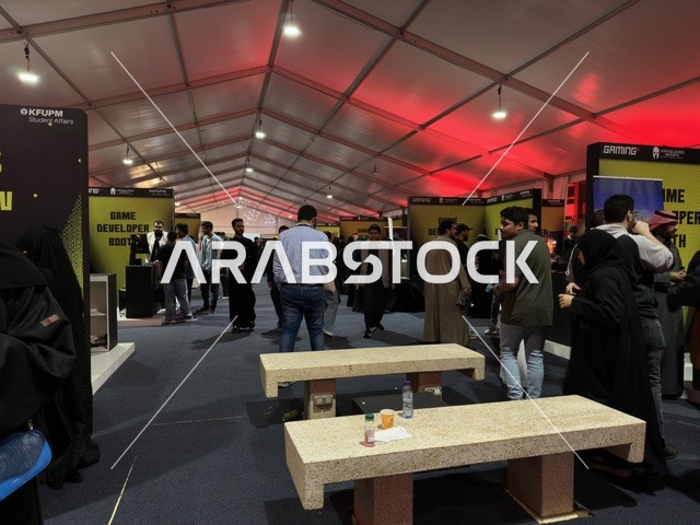 مشاركة شبابية واسعة،  فعالية جيمينق بلس (+) في جامعة الملك فهد للبترول والمعادن بالظهران، المنطقة الشرقية، المملكة العربية السعودية، يوم 28 من يناير 2026، مسابقات وتحديات ألعاب، تجربة ترفيهية رقمية مخصصة لعشّاق الألعاب الإلكترونية، أجهزة وتقنيات حديثة، أجواء حماسية تجمع بين الترفيه والتقنية.