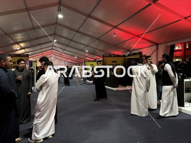 مشاركة شبابية واسعة،  فعالية جيمينق بلس (+) في جامعة الملك فهد للبترول والمعادن بالظهران، المنطقة الشرقية، المملكة العربية السعودية، يوم 28 من يناير 2026، مسابقات وتحديات ألعاب، تجربة ترفيهية رقمية مخصصة لعشّاق الألعاب الإلكترونية، أجهزة وتقنيات حديثة، أجواء حماسية تجمع بين الترفيه والتقنية.