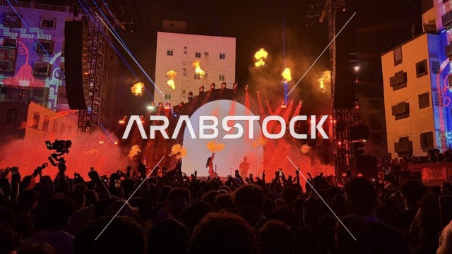 الاجواء الصاخبة والالعاب النارية في فعالية بلد بيست في مدينة جدة التاريخية، المملكة العربية السعودية، مهرجان موسيقي وفني من تنظيم مدل بيست يوم 30 من يناير 2026،  عرض موسيقي غنائي وتجربة فنية معاصرة، أجواء احتفالية نابضة بالطاقة، تفاعل جماهيري واسع، الموسيقى والفن في قلب جدة وعلى مقربة من ساحل البحر الأحمر.