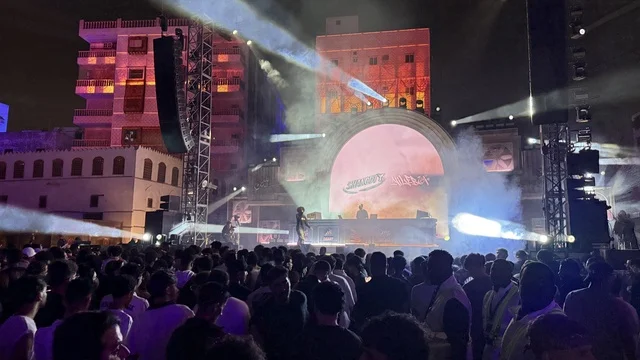 A wide public interaction at the Balad Beast event platform in the historic city of Jeddah, Saudi Arabia, a music and arts festival organized by MDL Beast on January 30, 2026, featuring a musical performance and contemporary artistic experience, with a vibrant celebratory atmosphere, music and art in the heart of Jeddah and close to the Red Sea coast.