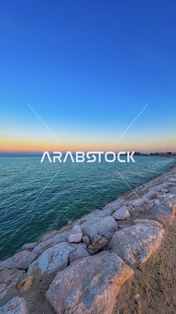 الأماكن السياحية الساحلية المشهورة في المملكة العربية السعودية, اطلالة على كورنيش الخبر في مدينة الدمام،مناطق الرحلات والجولات البحرية الترفيهية, استقطاب وجذب السائحين من جميع أنحاء العالم