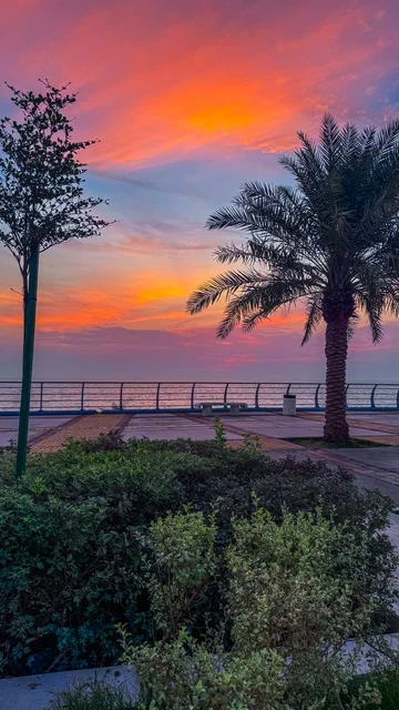 The Corniche of Khobar in the city of Dammam, architectural engineering artworks amidst the marine nature, famous coastal tourist attractions in the Kingdom of Saudi Arabia, areas for recreational boat trips and tours, attracting and drawing tourists from all over the world.
