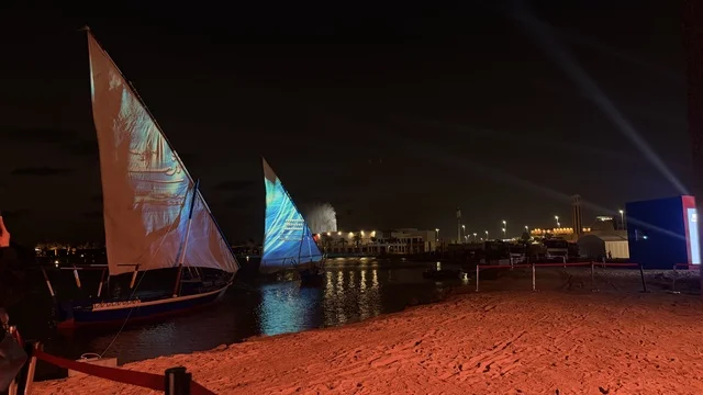 مساحة ترفيهية تفاعلية مناسبة للعائلات،  مهرجان السفن الخشبية على شاطئ الحمراء بجدة في المملكة العربية السعودية 12 إلى 16 يناير 2026، عروض لمراحل بناء السفن التقليدية والأدوات والمواد المستخدمة،  التراث البحري والهوية الساحلية، الأنشطة التفاعلية والعروض الثقافية