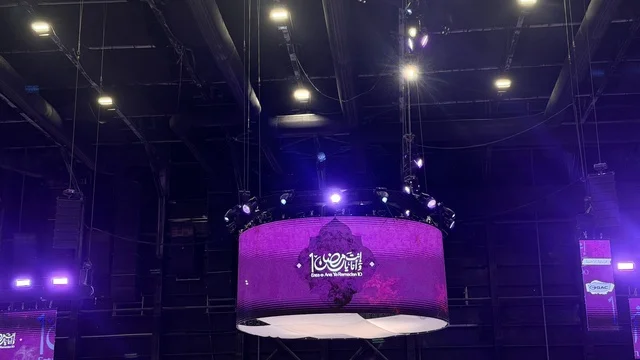 ديكور واضواء فعالية " أنا وأنت يا رمضان " في مدينة جدة، المملكة العربية السعودية، يوم  1 من فبراير 2026، تجربة رمضانية اجتماعية وثقافية، عروض رمضانية، جلسات عائلية وأجواء روحانية، فعاليات ترفيهية مستوحاة من روح الشهر الفضيل، معرض تجاري ، أجواء دافئة تعزز قيم المشاركة والاحتفاء برمضان.