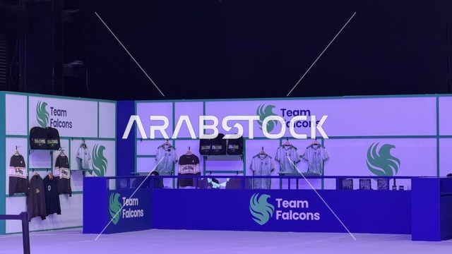 معرض تجاري في فعالية " أنا وأنت يا رمضان " في مدينة جدة، المملكة العربية السعودية، يوم  1 من فبراير 2026، تجربة رمضانية اجتماعية وثقافية، عروض رمضانية، جلسات عائلية وأجواء روحانية، فعاليات ترفيهية مستوحاة من روح الشهر الفضيل ، أجواء دافئة تعزز قيم المشاركة والاحتفاء برمضان.