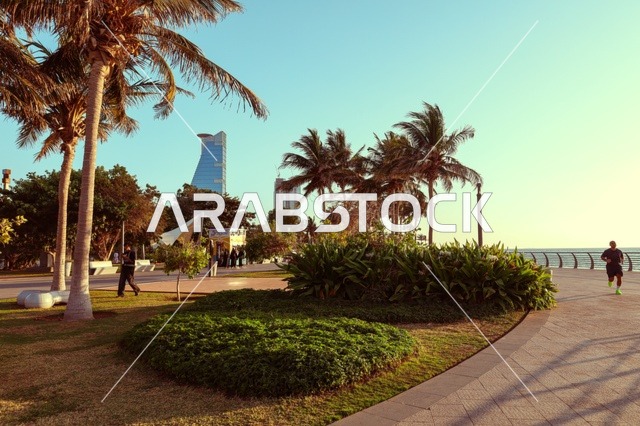 كورنيش جدة ، صورة جوية الواجهة البحرية لمدينة جدة بالمملكة العربية السعودية ، واجهة جدة البحرية ، الابراج وناطحات السحاب ، معالم جدة السياحية الشهيرة ، برج المقر الرئيسي للأعمال التجارية بجدة