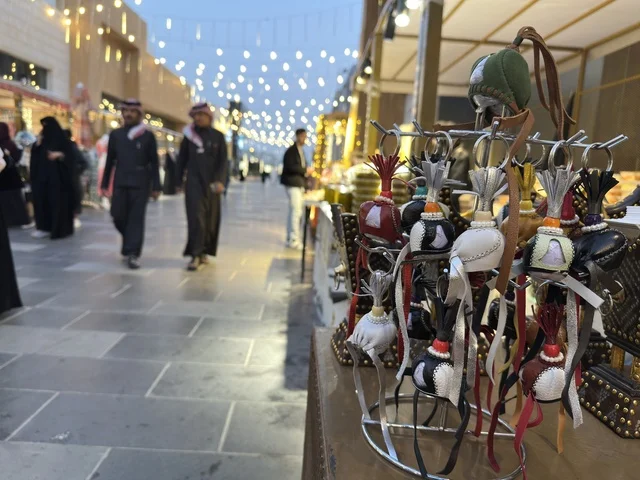 علامة تجارية محلية  في فعالية " أنا وأنت يا رمضان " في مدينة جدة، المملكة العربية السعودية، يوم 1 من فبراير 2026، تجربة رمضانية اجتماعية وثقافية، أنشطة تفاعلية وعروض رمضانية، جلسات عائلية وأجواء روحانية، فعاليات ترفيهية مستوحاة من روح الشهر الفضيل، أجواء دافئة تعزز قيم المشاركة والاحتفاء برمضان.