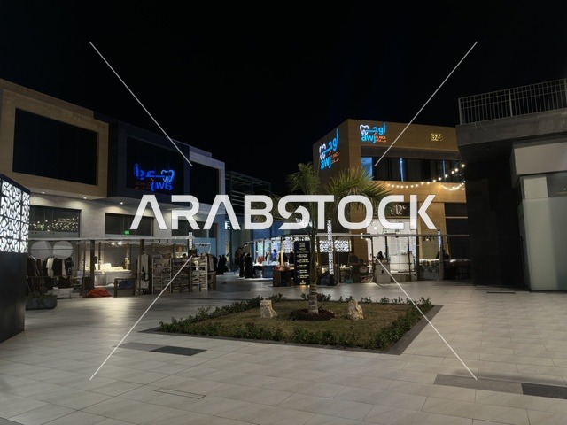 A shopping experience in authentic Ramadan atmospheres at the event "You and I, O Ramadan" in the city of Jeddah, Saudi Arabia, on February 1, 2026. A social and cultural Ramadan experience, interactive activities and Ramadan shows, family sessions and spiritual atmospheres, entertainment events inspired by the spirit of the holy month, warm atmospheres that enhance the values of sharing and celebrating Ramadan.