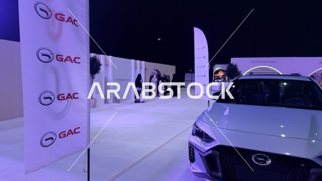 معرض سيارات في فعالية " أنا وأنت يا رمضان " في مدينة جدة، المملكة العربية السعودية، يوم 1 من فبراير 2026، تجربة رمضانية اجتماعية وثقافية، أنشطة تفاعلية وعروض رمضانية، جلسات عائلية وأجواء روحانية، فعاليات ترفيهية مستوحاة من روح الشهر الفضيل، أجواء دافئة تعزز قيم المشاركة والاحتفاء برمضان.