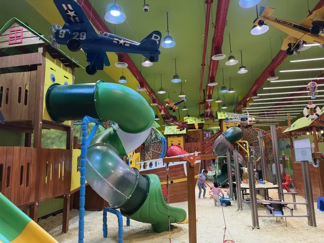 Play and entertainment areas for children, Dhahran is the largest and most prominent shopping mall in the Eastern Province of the Kingdom of Saudi Arabia, shopping centers and luxury stores, enhancing the visitor experience and improving facilities, family entertainment activity areas.