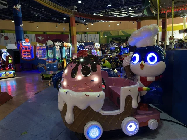 Digital games and entertainment for children, Dhahran is the largest and most prominent shopping mall in the Eastern Province of the Kingdom of Saudi Arabia, shopping centers and luxury stores, enhancing the visitor experience and improving facilities, places for family entertainment activities.