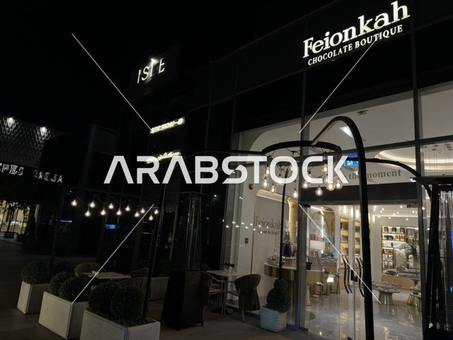 Feionkah Chocolate Boutique Storefront at Night
