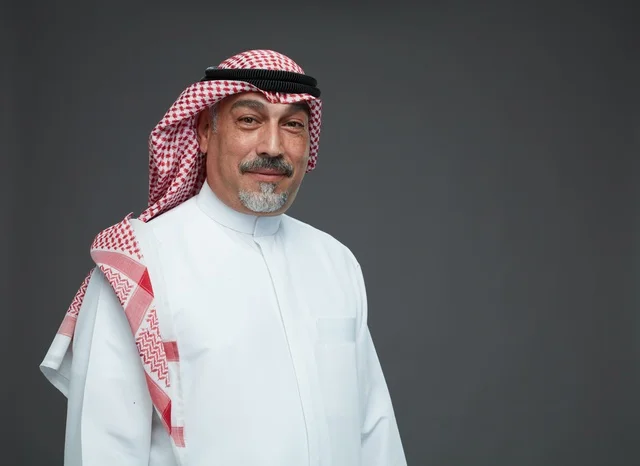 Saudi Man in Traditional Attire Studio Portrait