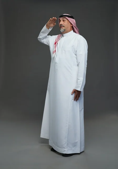 Saudi man in traditional attire with shemagh and agal