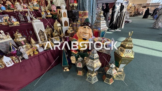 فوانيس رمضان في معرض المنتجات الاستهلاكية بجدة