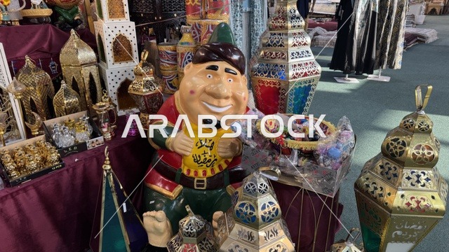 فوانيس وزينة رمضان في معرض جدة للمنتجات