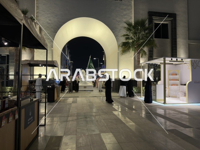 Villaggio Wahaj Exhibition Eastern Province Night Scene