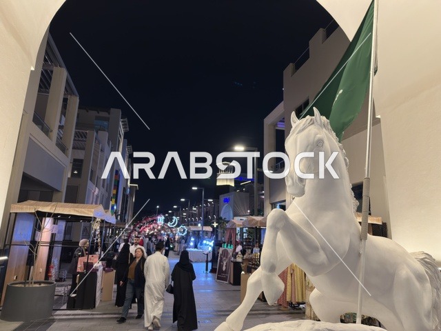 تمثال حصان أبيض في معرض وهج فيلاجيو الشرقية