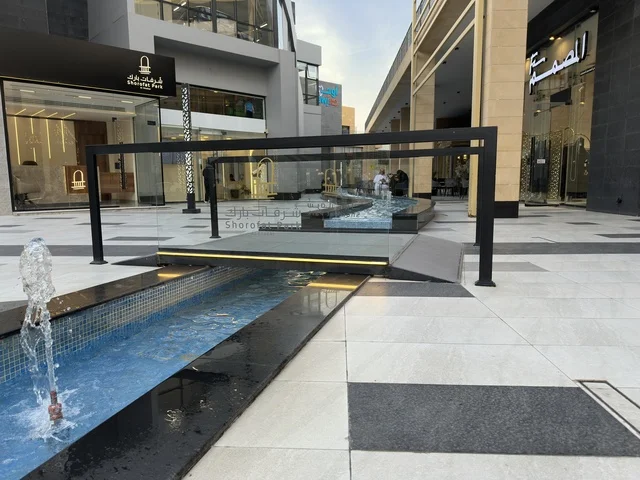 شرفات بارك الخبر مجمع تجاري ونوافير حديثة