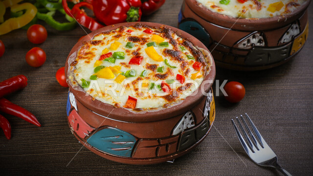 Bechamel pasta tagine with meat, Arabic meals, bechamel pasta, delicious food recipes and dishes, delicious meals, Saudi Arabian Gulf restaurants
