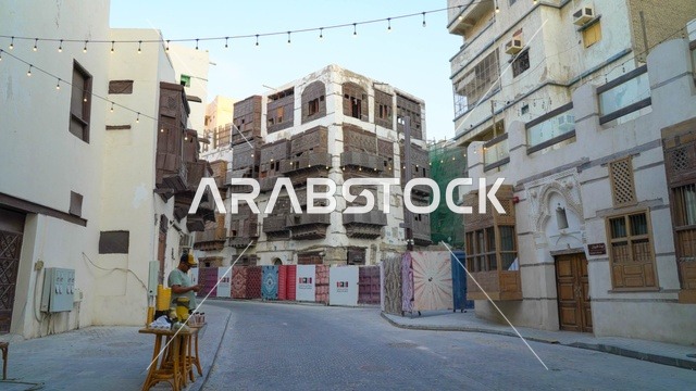مباني منطقة البلد التاريخية مع الرواشين في جدة