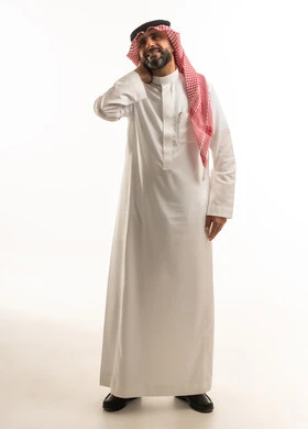 Saudi Man in Traditional Thobe with Neck Pain
