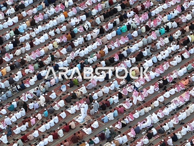 صلاة عيد الفطر في مسجد الثنيان بجدة مشهد جوي