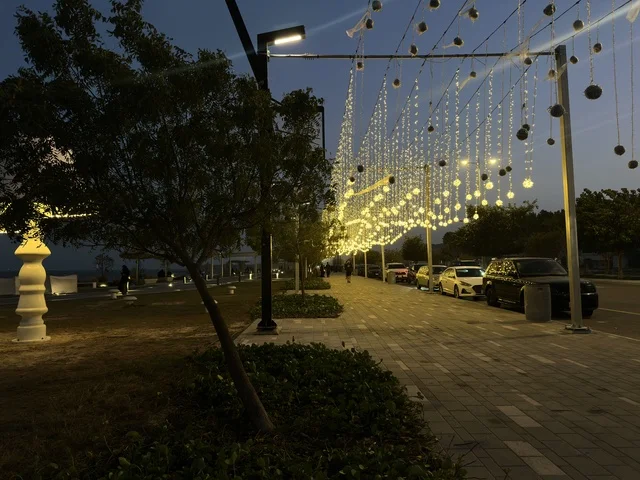 زينة رمضان في كورنيش الدمام ممشى همس ليلاً