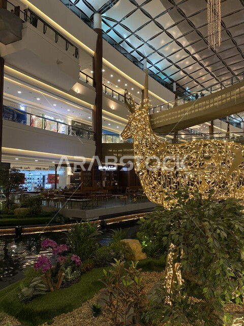 تصوير ابداعي لمول الرياض جاليري في المملكة العربية السعودية، الفن الهندسي والمعماري في السعودية، تصاميم ابداعية، سياحة التسوق في السعودية