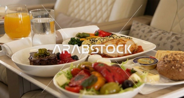 وجبة طعام درجة الأعمال طيران الإمارات إيرباص A380