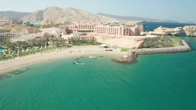 منتجعات بندر الجصة وشواطئ مسقط في سلطنة عمان منتجعات بندر الجصة وشواطئ مسقط في سلطنة عمان