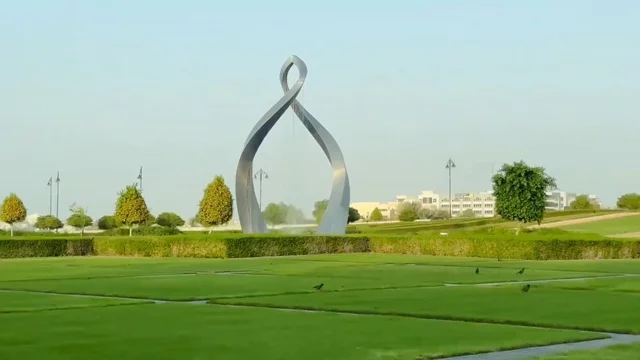 نافورة الأقواس منطقة القرم مسقط سلطنة عمان