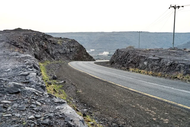 Natural scenery in the village of Mudrikah on the Jeddah road in Mecca, a historic old popular area, the mountainous terrain and paved roads between the mountains in the city, the Kingdom of Saudi Arabia.