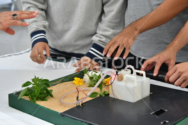 صورة مقربة لمجموعة مختصين في الدراسات الزراعية ، مختبر علمي زراعي ، بحوث زراعية ، الزراعة والري