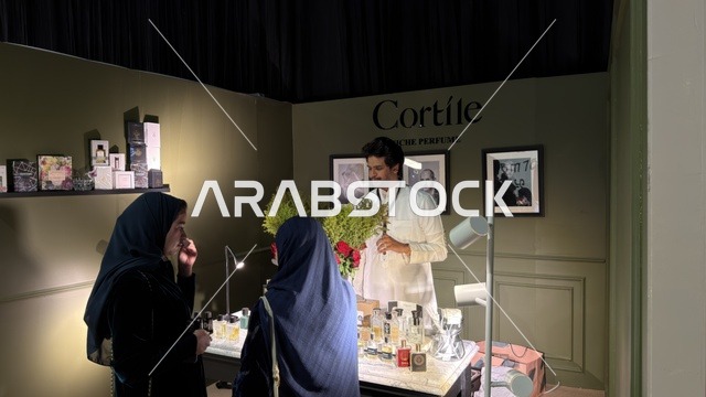 جناح عرض عطور في فعالية معرض الظهران إكسبو