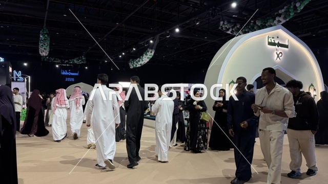 حشود فعالية لمتنا في معرض الظهران إكسبو السعودية