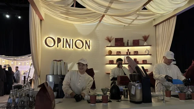 ركن قهوة أوبينيون في معرض ايفينت لمتنا بالظهران