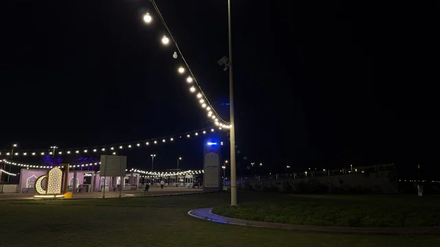 بسطة خير واجهة الدمام البحرية إضاءات ليلية