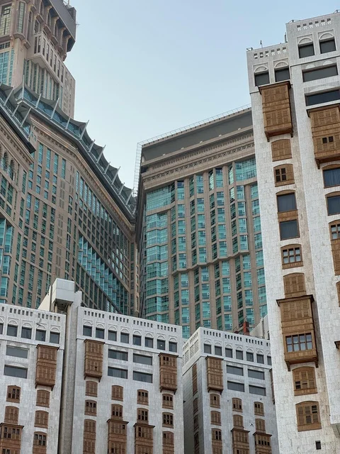 فنادق حديثة في المدينة المنورة بتصاميم الرواشين